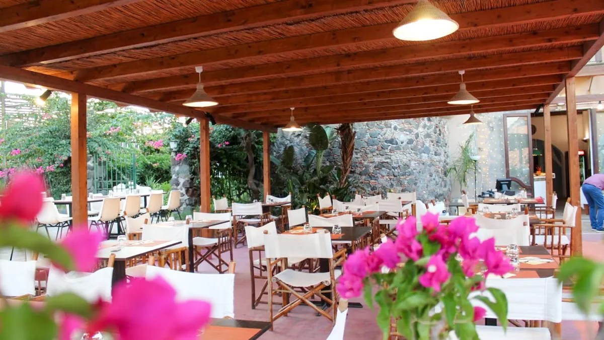 Il Castello di Vulcano restaurant and bar